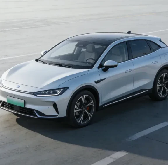 欧盟调整2035年排放目标,中国电动车产业成关键背景